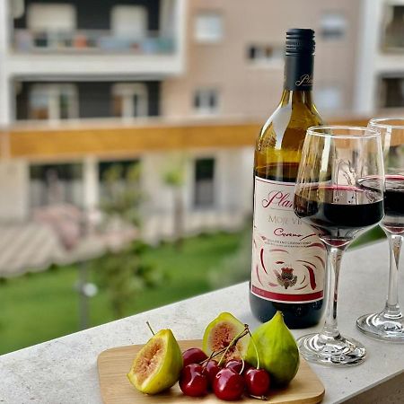 Olive Square Apartment ブドヴァ エクステリア 写真